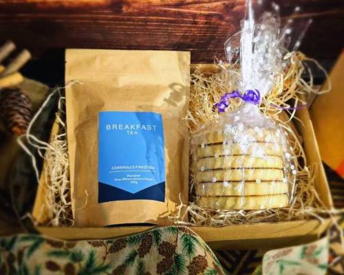 Tea & Shortbread Gift Box